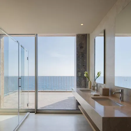 Coast Mgallery Collection Hotel Wlora