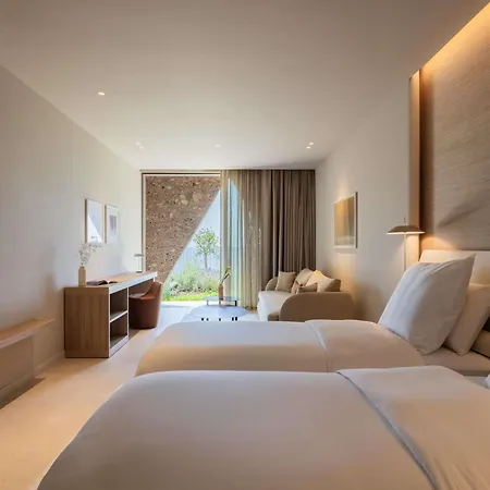 Coast Mgallery Collection Hotel Wlora