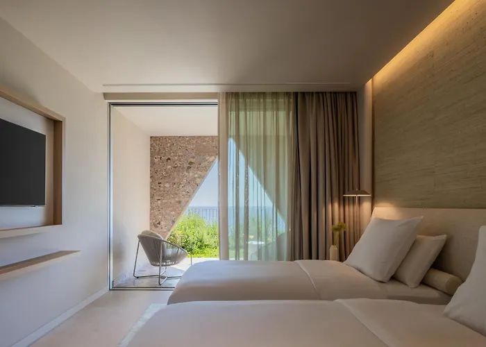 Otel Coast Mgallery Collection Avlonya