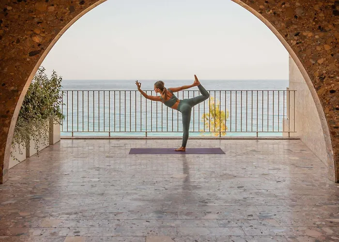 Coast Mgallery Collection 5* Vlorë